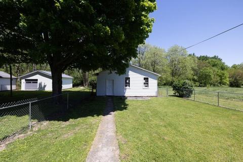 1328 E Gilbert St, Muncie, IN 47305 photo 11