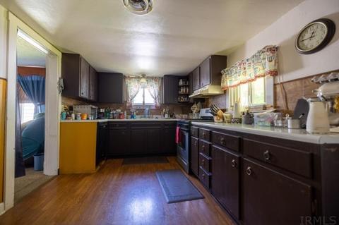 1328 E Gilbert St, Muncie, IN 47305 photo 4