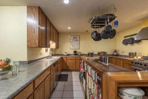 8201 E Gross Rd, Bloomington, IN 47401 photo 13