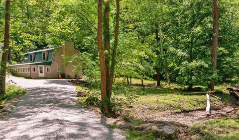8201 E Gross Rd, Bloomington, IN 47401 photo 1
