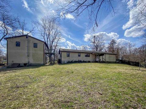 421 W Burton St, Mitchell, IN 47446 photo 20