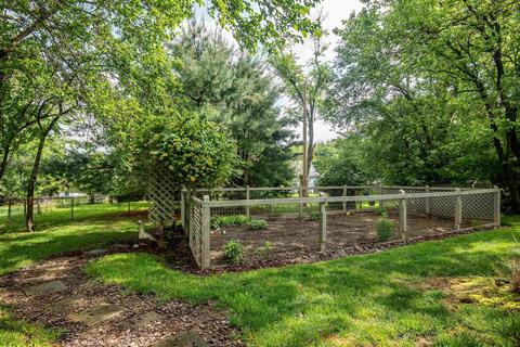 421 E Dodds St, Bloomington, IN 47401 photo 27