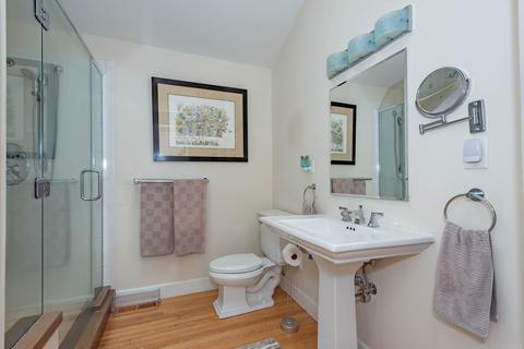 421 E Dodds St, Bloomington, IN 47401 photo 24
