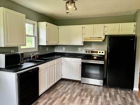 1745 S Meridian Rd, Mitchell, IN 47446 photo 5