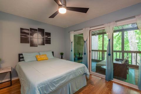 1907 E Waters Edge Dr, Bloomington, IN 47401 photo 12
