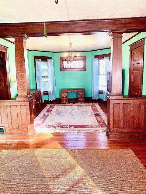 306 E Main St, Chalmers, IN 47929 photo 8
