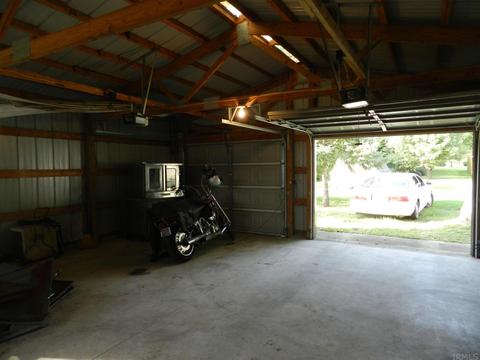 306 E Main St, Chalmers, IN 47929 photo 24