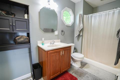 308 E Main St, Chalmers, IN 47929 photo 12