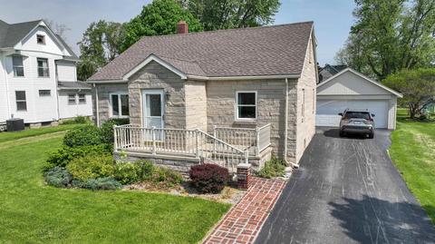 308 E Main St, Chalmers, IN 47929 photo 16