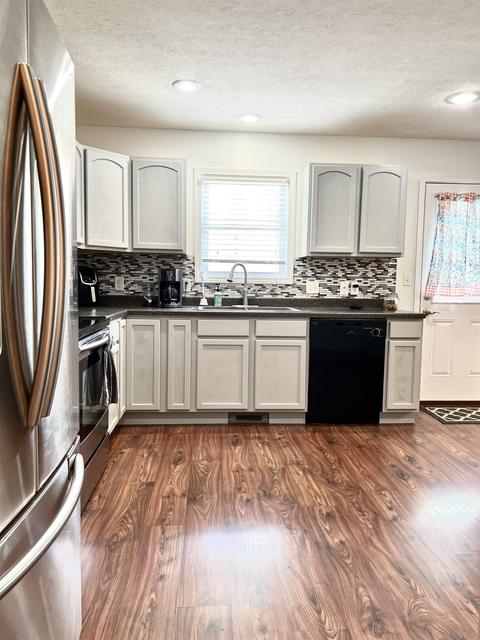 7104 W Capstone Cir, Bloomington, IN 47404 photo 6