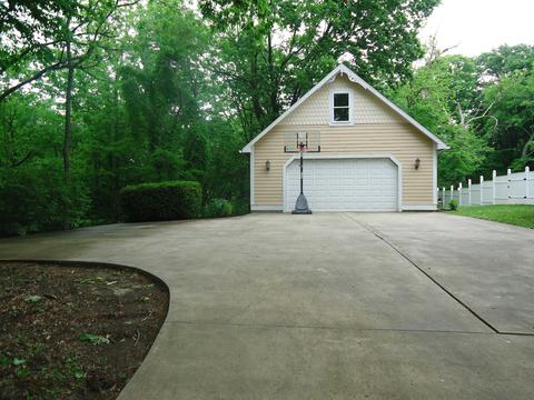 159 16th St, Bedford, IN 47421 photo 2
