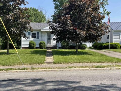220 E Harrison Ave, Wabash, IN 46992 photo 1