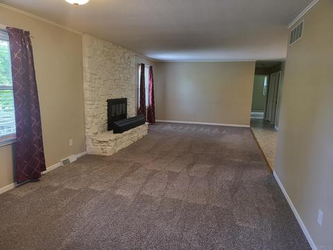 4450 W Lynwest Dr, Bloomington, IN 47404 photo 6