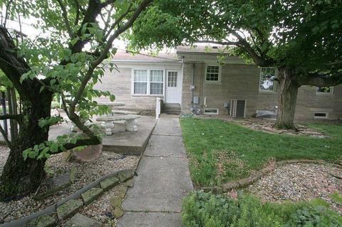 965 Macarthur St, Jasper, IN 47546 photo 4