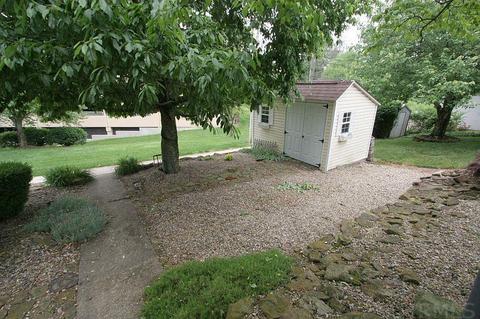 965 Macarthur St, Jasper, IN 47546 photo 9
