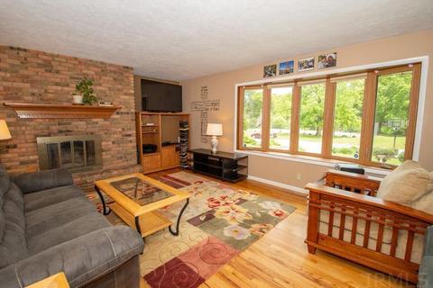 52275 Avanelle St, Granger, IN 46530 photo 4