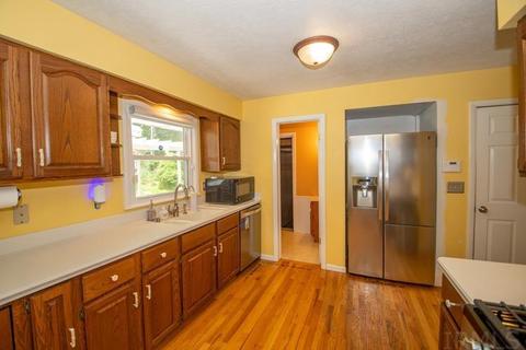 52275 Avanelle St, Granger, IN 46530 photo 5
