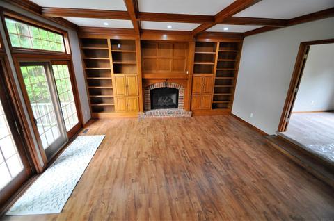 10605 Red Pine Dr, Granger, IN 46530 photo 11