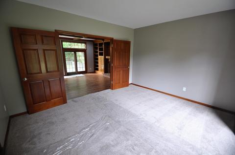 10605 Red Pine Dr, Granger, IN 46530 photo 16