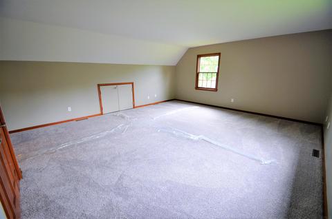 10605 Red Pine Dr, Granger, IN 46530 photo 31