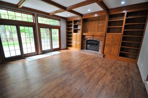 10605 Red Pine Dr, Granger, IN 46530 photo 12