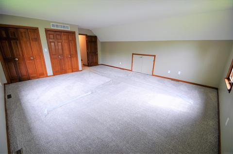 10605 Red Pine Dr, Granger, IN 46530 photo 32