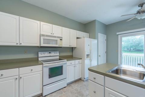 4414 E Bridgestone Dr, Bloomington, IN 47401 photo 11