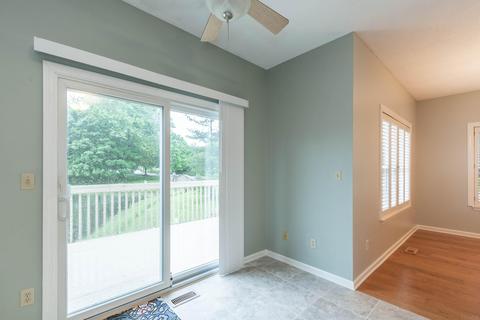 4414 E Bridgestone Dr, Bloomington, IN 47401 photo 9