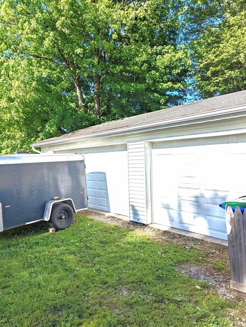 205 W Section St, Claypool, IN 46510 photo 4