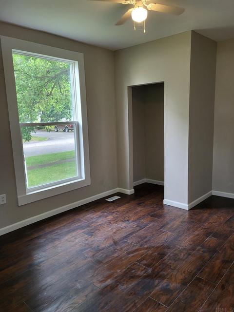 547 E 3rd St, Peru, IN 46970 photo 10