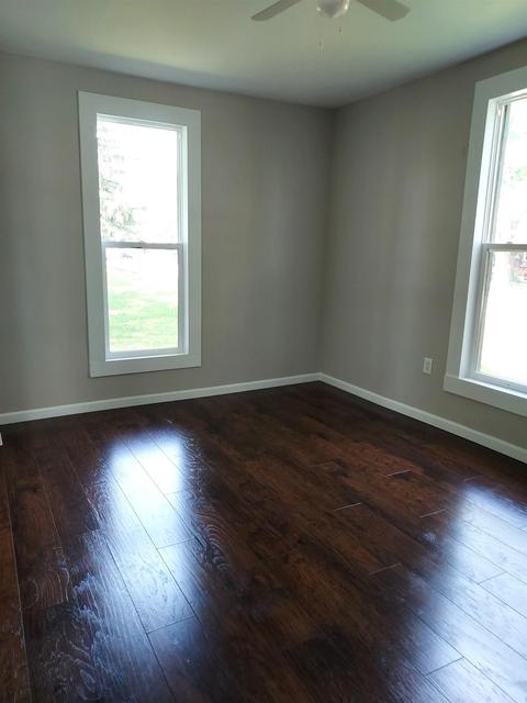 547 E 3rd St, Peru, IN 46970 photo 6