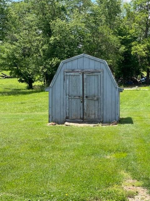 806 N Cauble St, Salem, IN 47167 photo 27