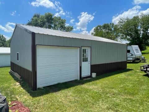 806 N Cauble St, Salem, IN 47167 photo 2