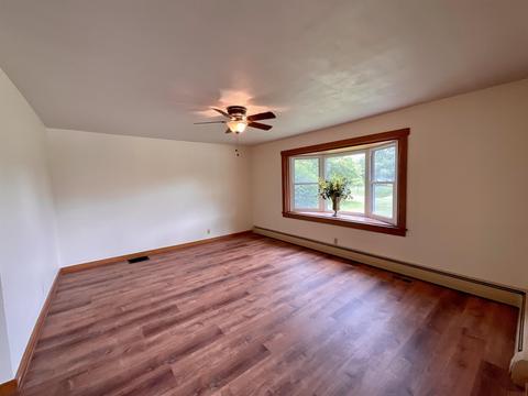942 E 14th St, Ferdinand, IN 47532 photo 3