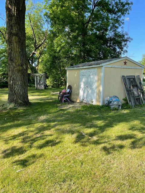 6502 E Chapmans Dr, Monticello, IN 47960 photo 11
