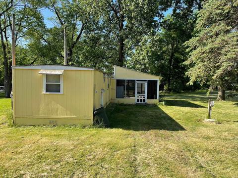 6502 E Chapmans Dr, Monticello, IN 47960 photo 2