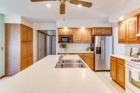 50580 Bear Claw Ct, Granger, IN 46530 photo 4