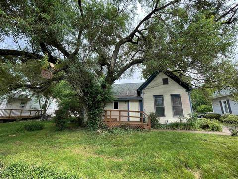 413 W Howe St, Bloomington, IN 47403 photo 33
