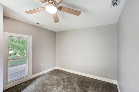 215 Sycamore, Lagrange, IN 46761 photo 18