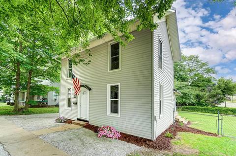 215 Sycamore, Lagrange, IN 46761 photo 2