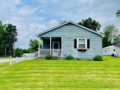 602 S 8th St, Mitchell, IN 47446 photo 4