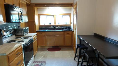 511 E King St, Garrett, IN 46738 photo 9
