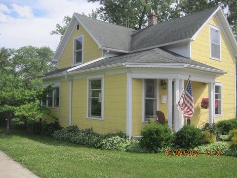 527 S Main St, Dunkirk, IN 47336 photo 2