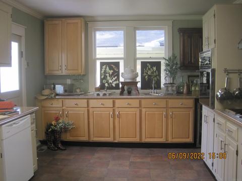 527 S Main St, Dunkirk, IN 47336 photo 5