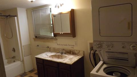 704 S Wayne St, Hamilton, IN 46742 photo 5