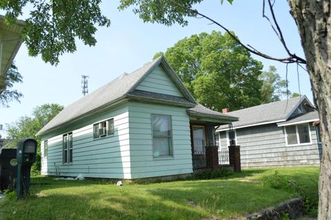 1122 E Calvert St, South Bend, IN 46613 photo 2