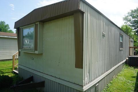 1126 N 8th St, Mitchell, IN 47446 photo 3