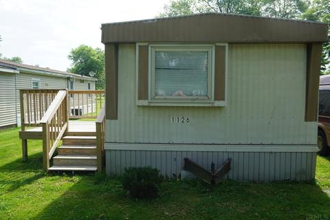 1126 N 8th St, Mitchell, IN 47446 photo 2