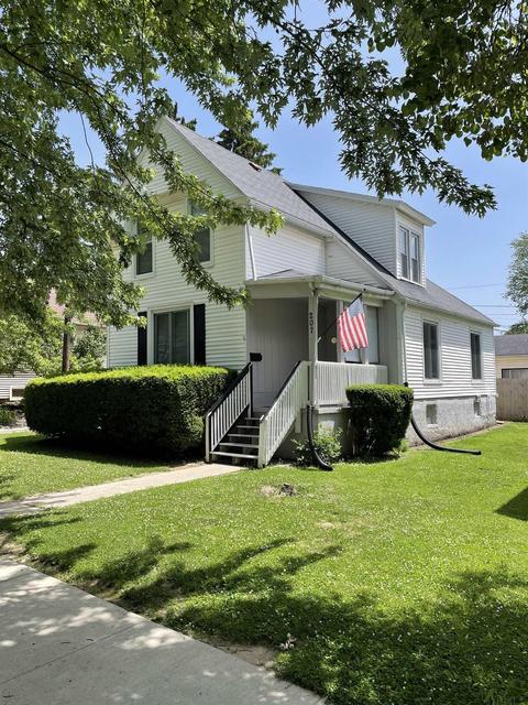 207 E Houston St, Garrett, IN 46738 photo 1