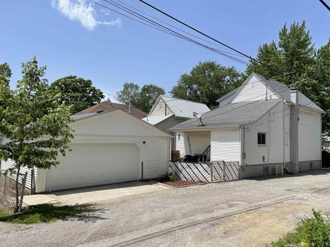 207 E Houston St, Garrett, IN 46738 photo 4